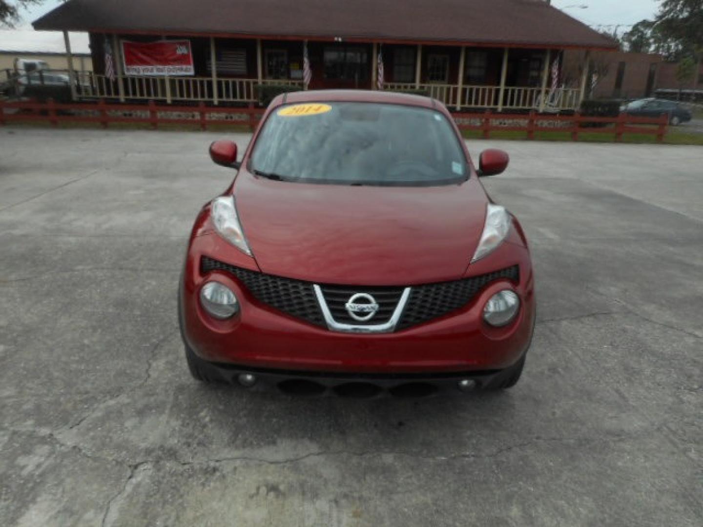 2014 RED NISSAN JUKE S; SL; SV; NISM (JN8AF5MR3ET) , located at 1200 Cassat Avenue, Jacksonville, FL, 32205, (904) 695-1885, 30.302404, -81.731033 - Photo#0